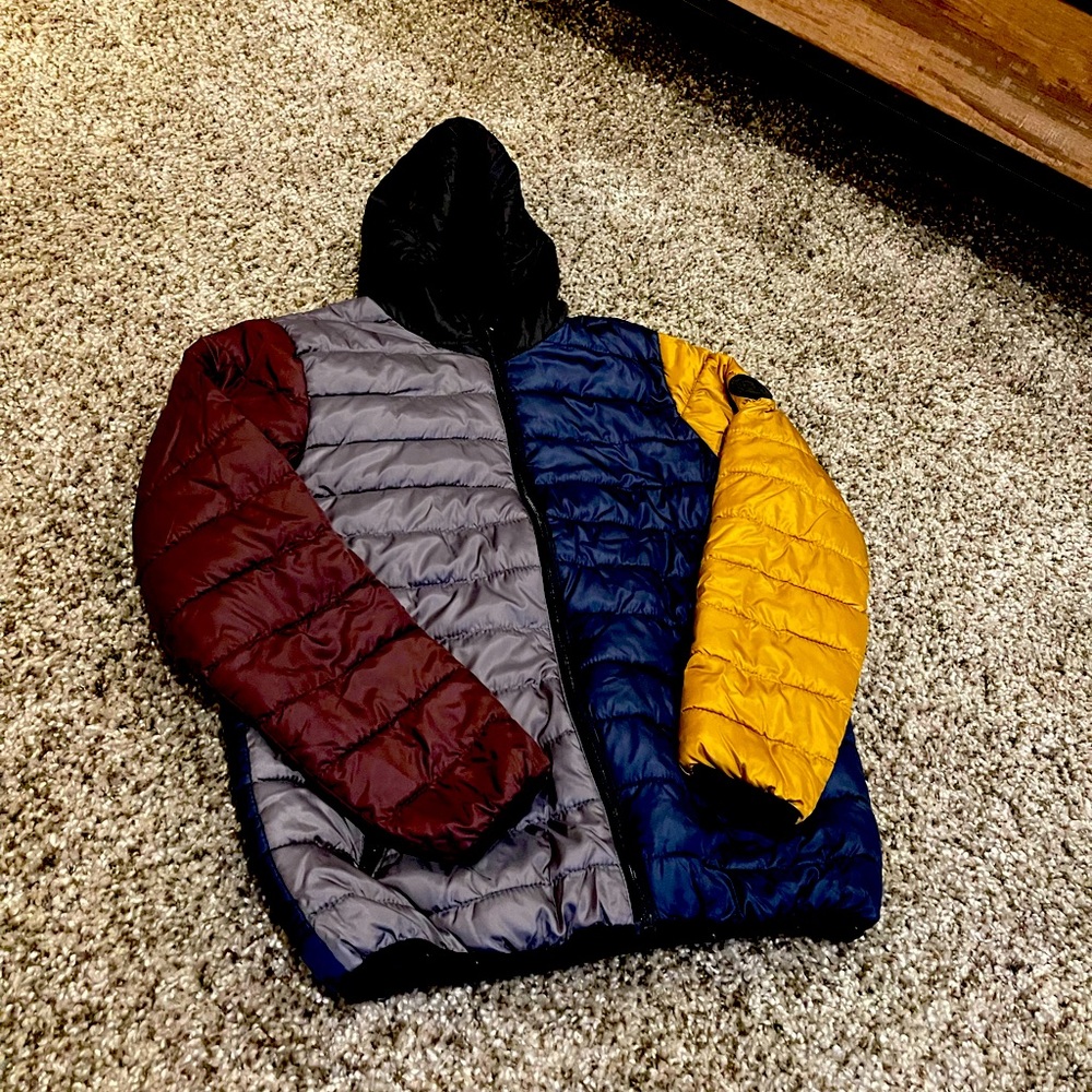 Men’s large Perry Ellis multicolored puffer jacket
